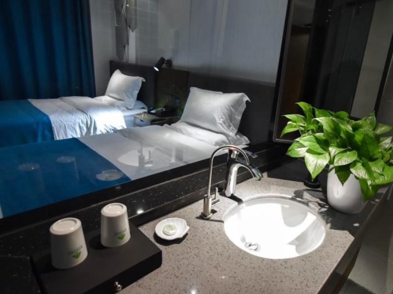GreenTree Rizhao Lanshan Coach Station Hotel 20/21