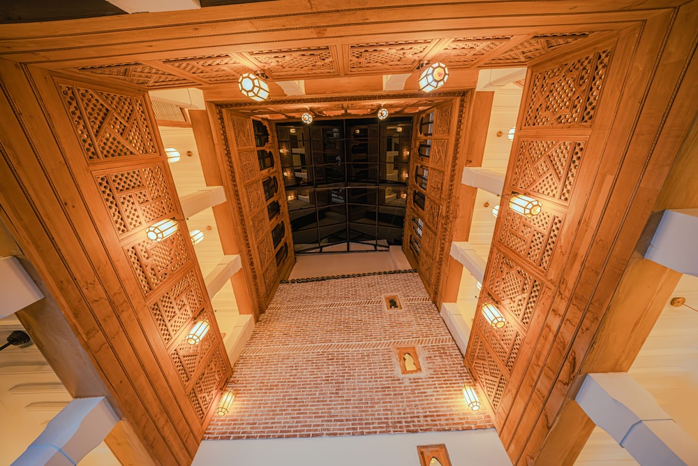 Riad Tibibt 27/50