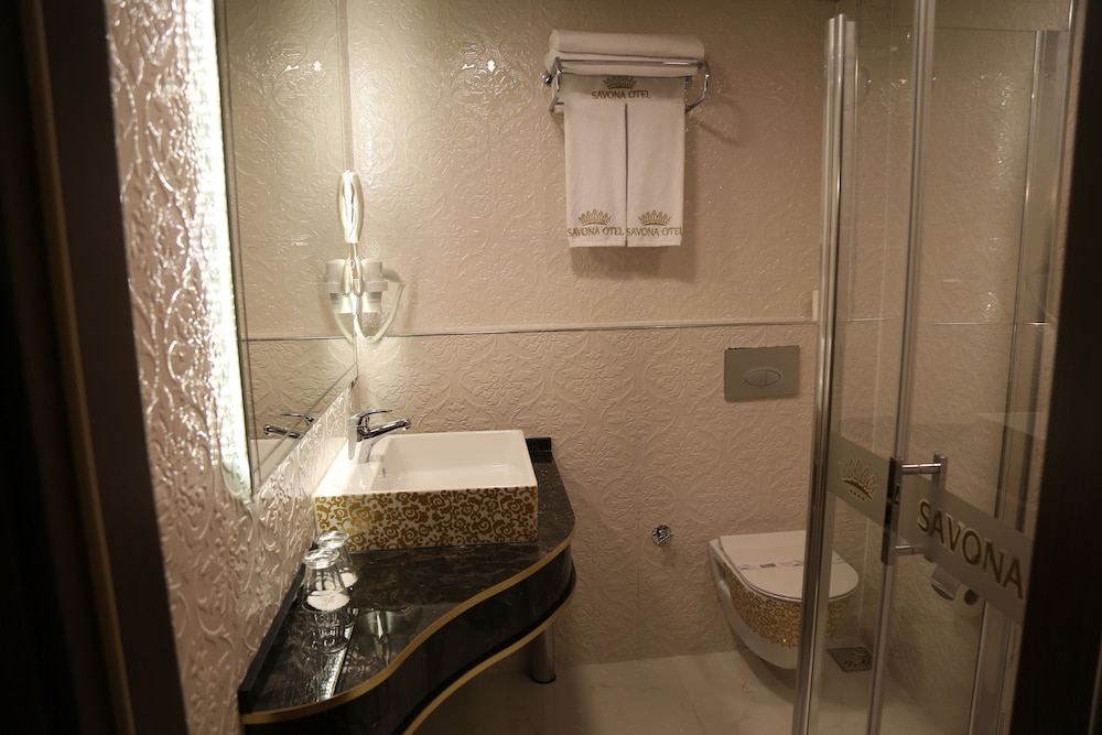 Savona Otel 32/34