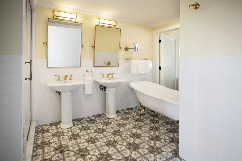 Luxury, King Bed, Ocean View, Adult Only، Grassy Flats Resort & Beach Club (ex Casa Del Sol Beach Resort) 9/9
