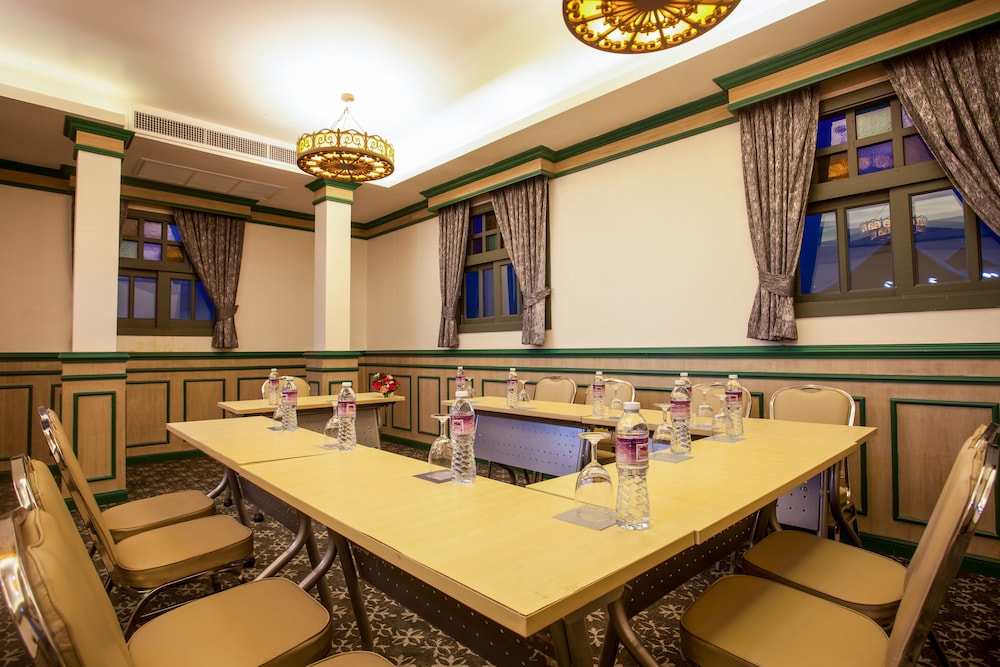 Supicha Pool Access Hotel 40/50