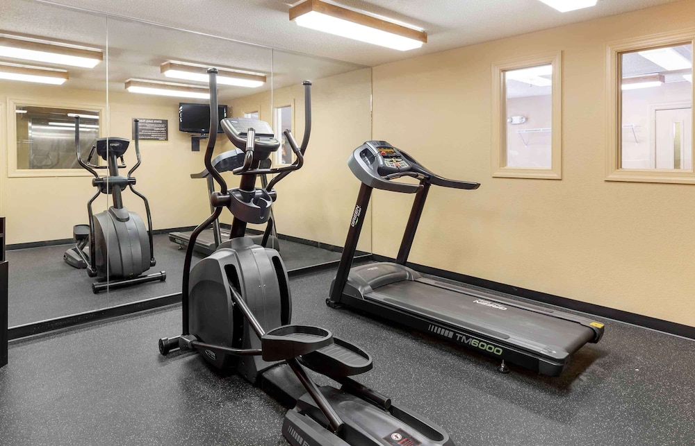 Extended Stay America - Raleigh - Cary - Regency Parkway S 30/47
