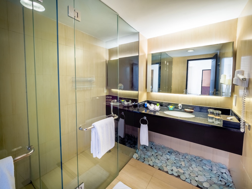 Aston Kuta Hotel and Residence 64/65