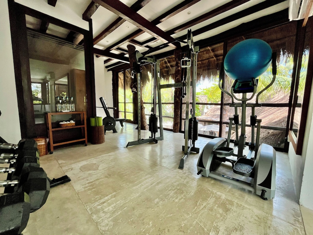 Cabanas Tulum 25/50