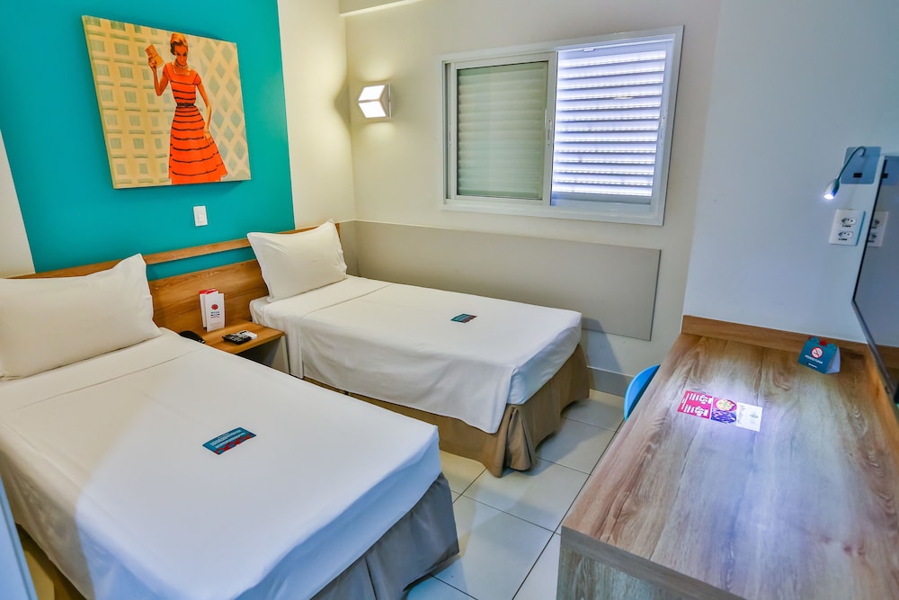 Mega Moda Hotel 20/52