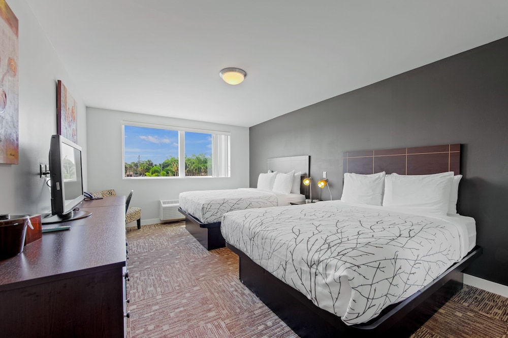 Casey Key Resorts - Mainland 20/68