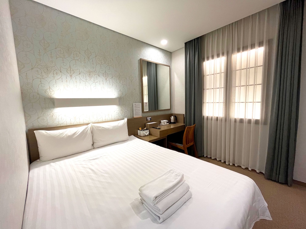Business, Double Bed, No Window, Mohenic Hotel Seoul Myeongdong 2/10