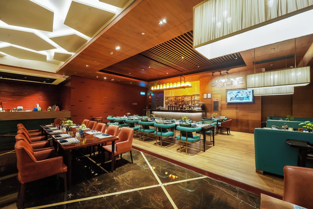 Radisson Blu Towers Kaushambi Delhi NCR 40/45