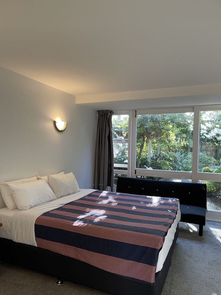 The Devereux Boutique Hotel 21/69