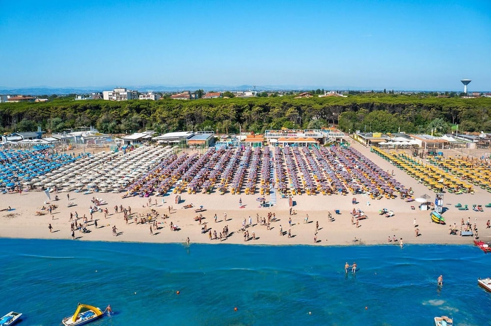 Hotel Levante 5/45