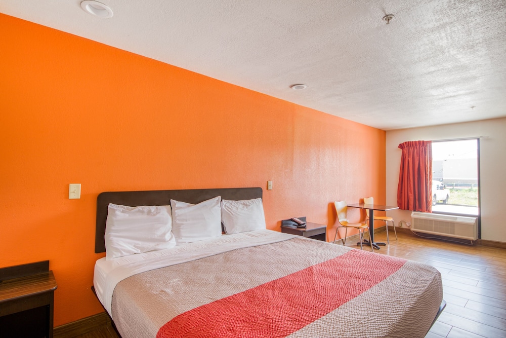 Motel6 Denham Springs, LA 15/50