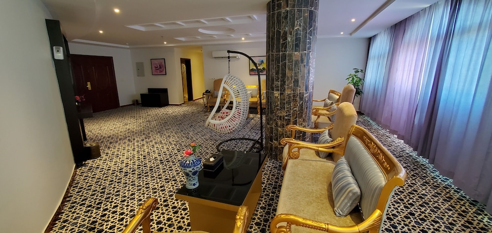 فندق قصر الأزهار(Al Azhar Palace) 21/26