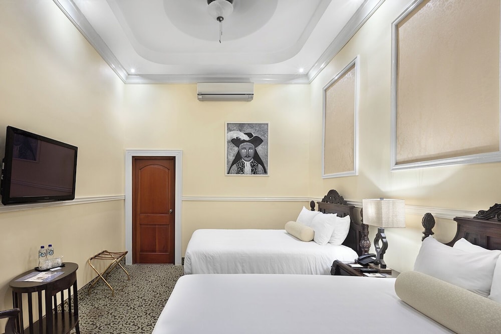 Hotel La Perla 14/50