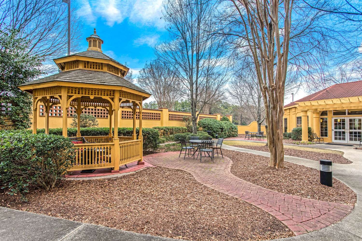 La Quinta Inn & Suites by Wyndham Birmingham Homewood 48/59