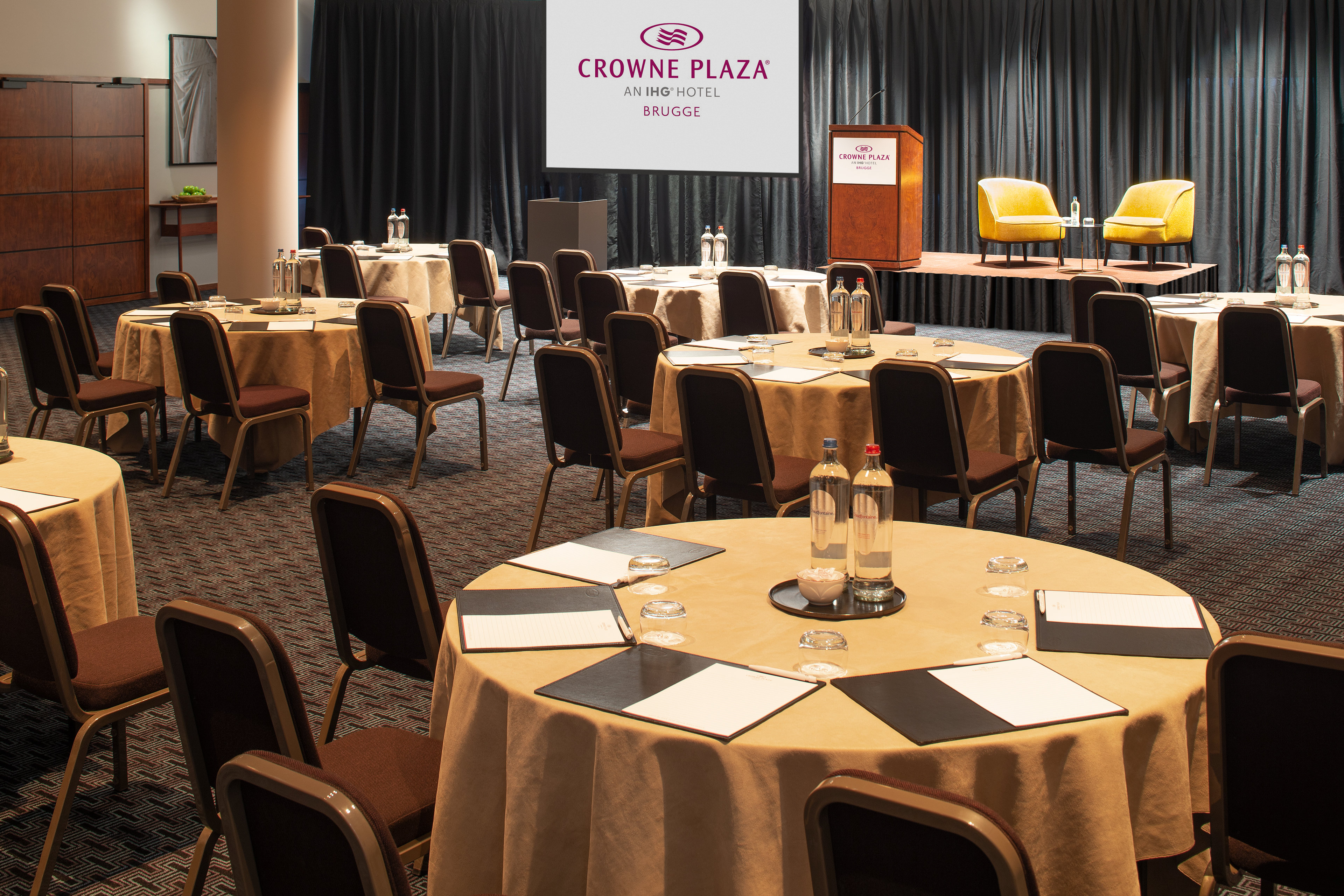 Crowne Plaza Brugge 70/79