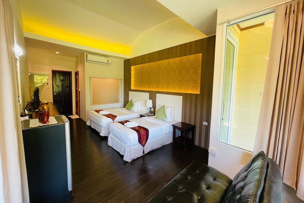 Banrimkwae Paerimnam Resort 24/50