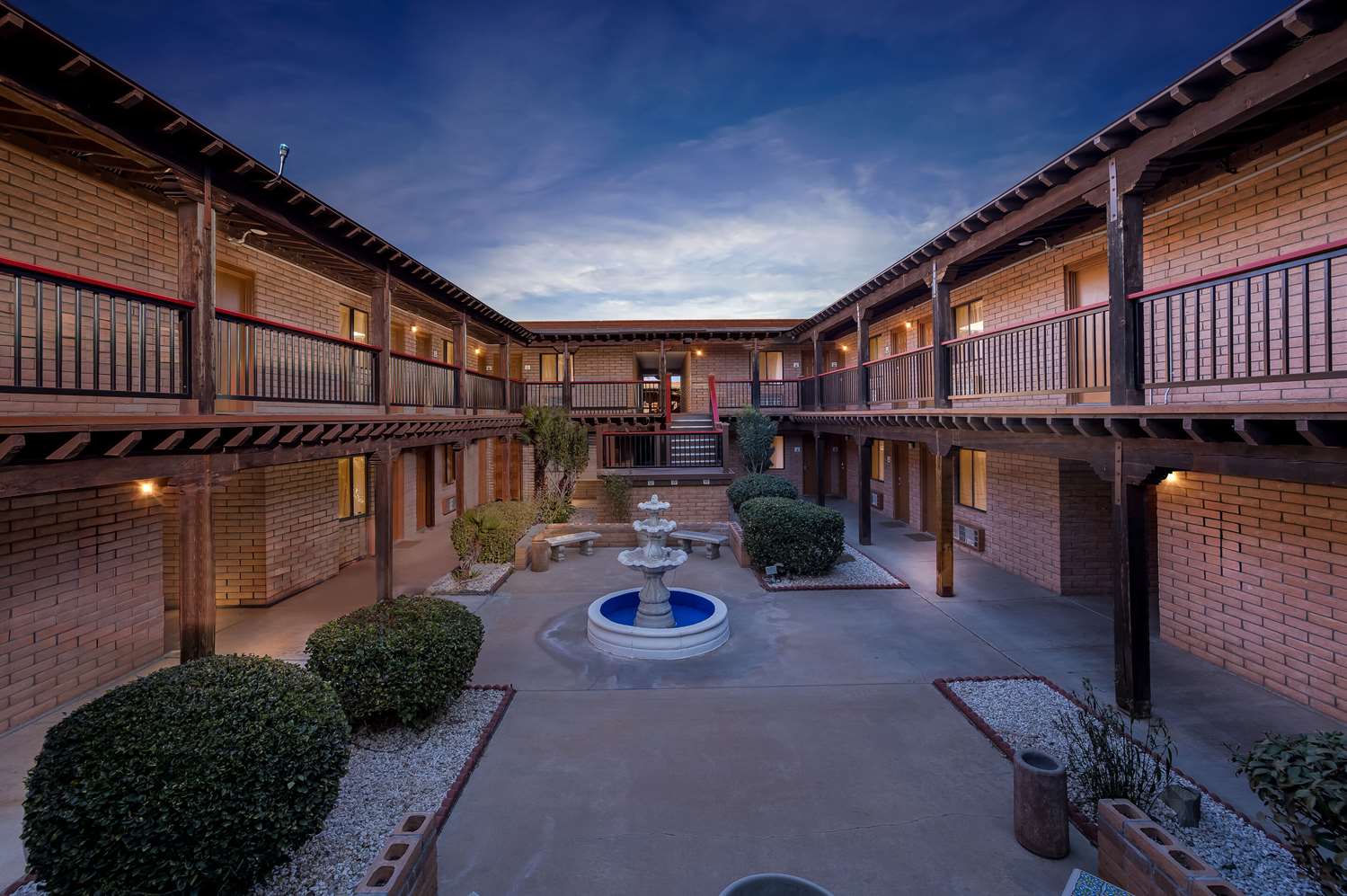 Clarion Inn Sierra Vista near Ft Huachuca 18/42