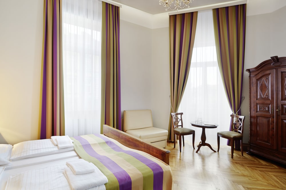 Boutique Hotel Donauwalzer 29/76
