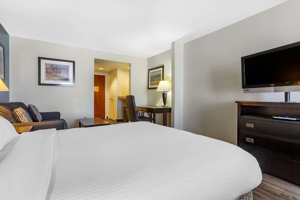 Big Horn Resort, Ascend Hotel Collection Billings, MT 15/65