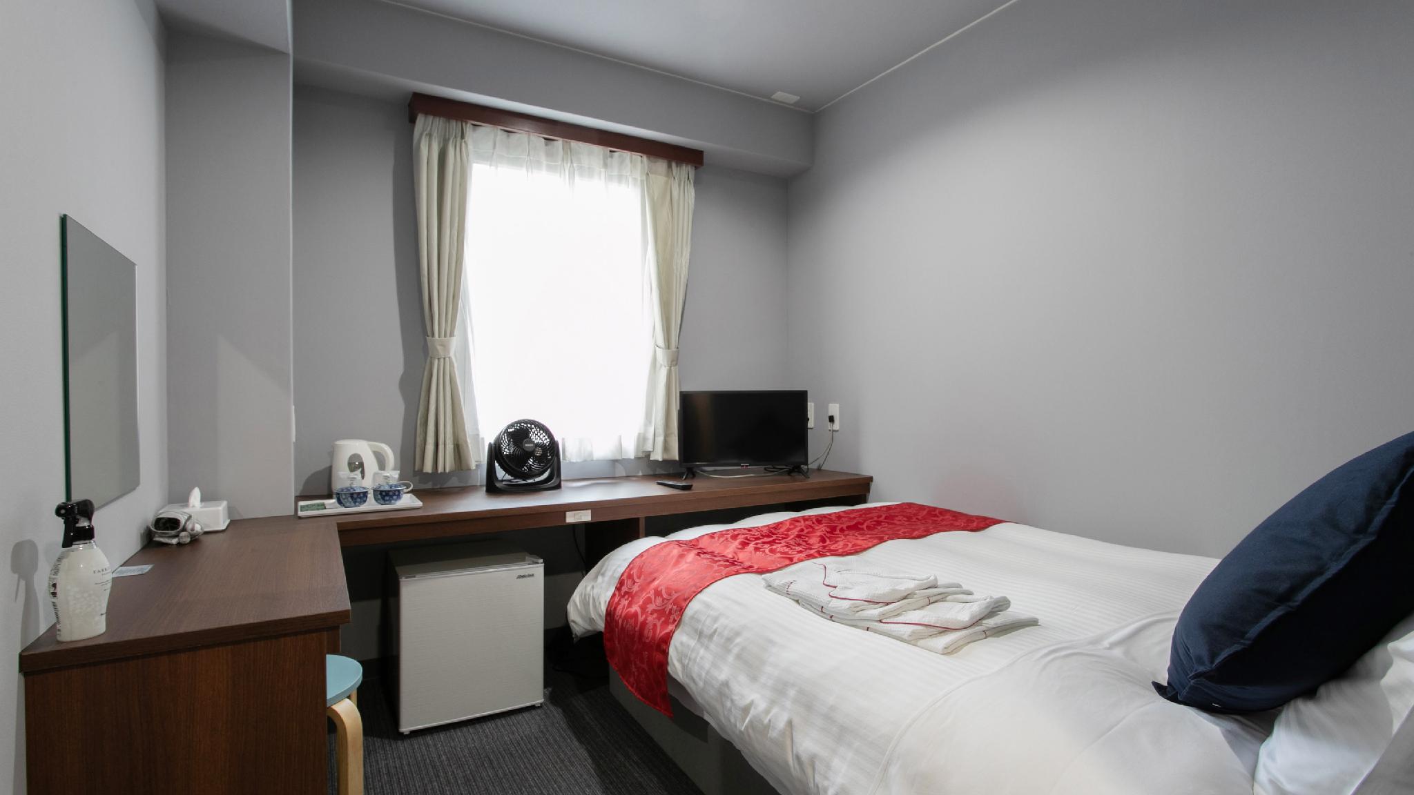 Semi Room, Standard, Semi Double Bed