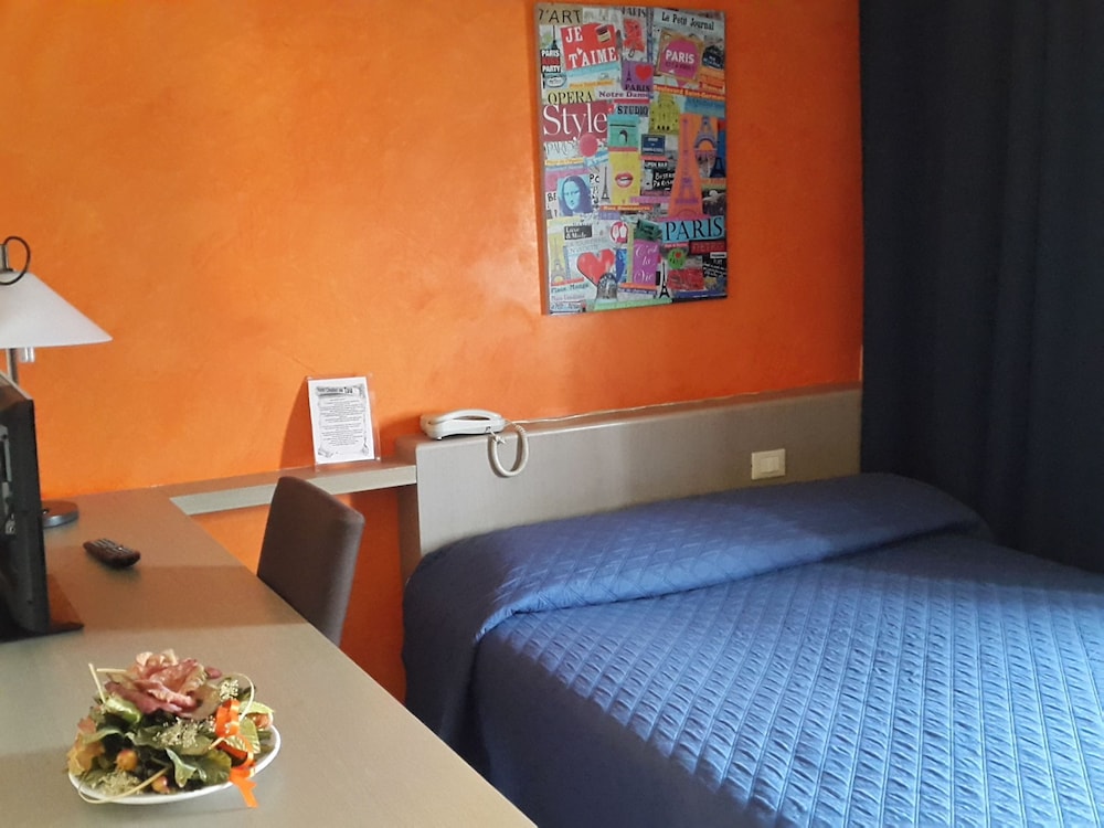 Hotel Cavalieri Del Tau 11/50
