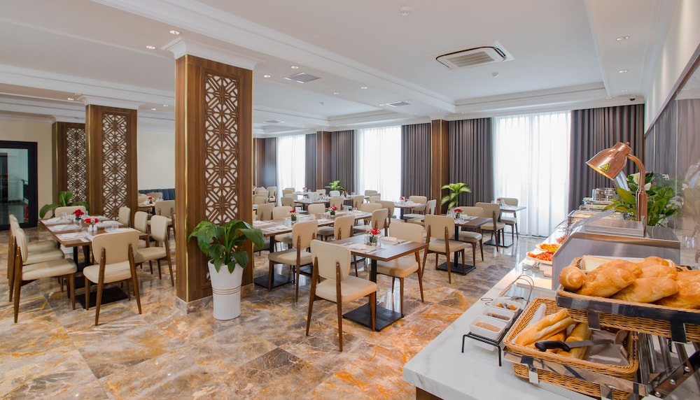 Phu Thang Grand Hotel 21/50