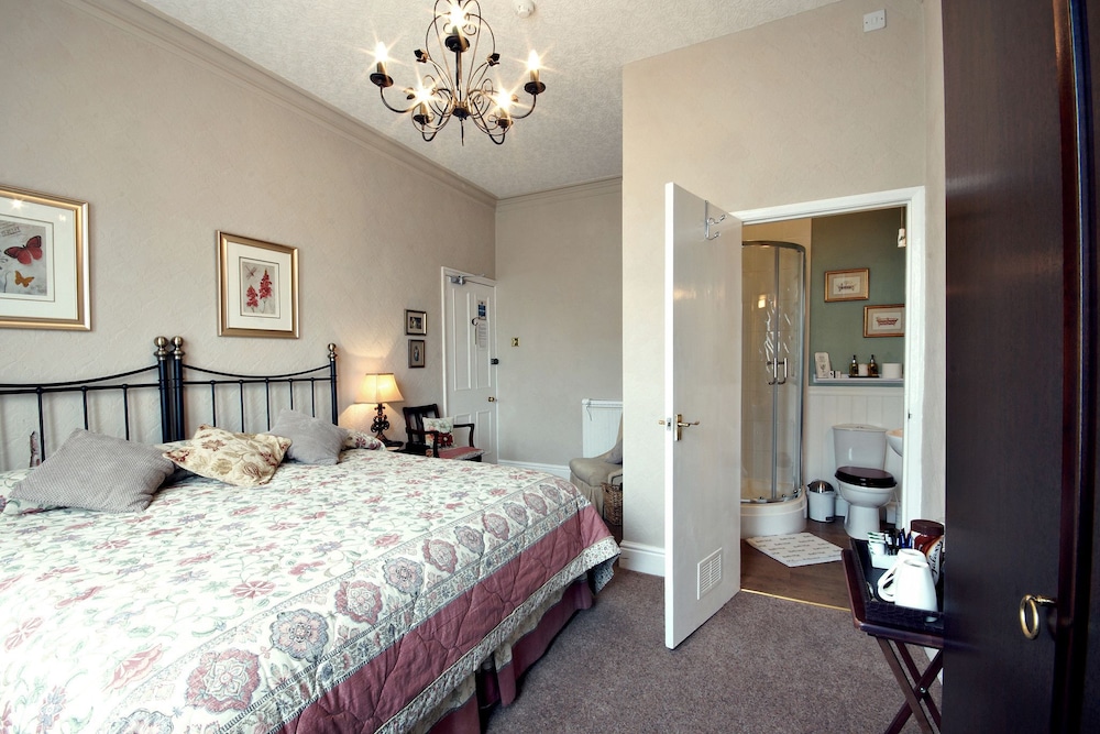 The Farthings Guest House 19/70