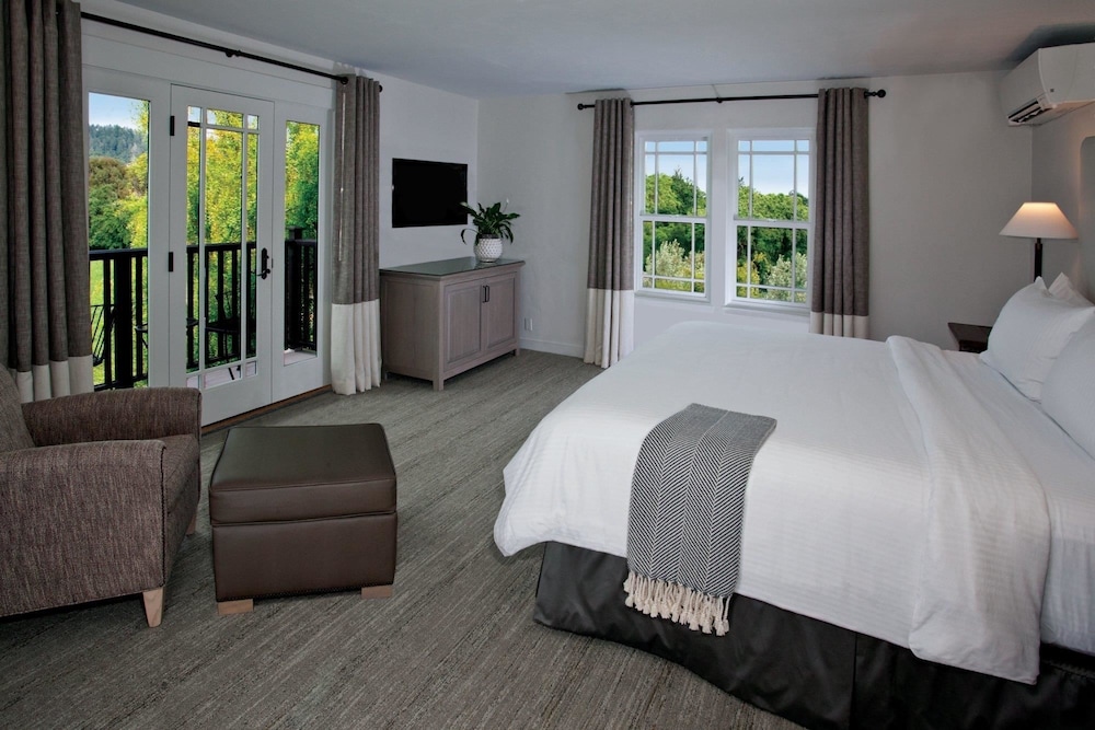 Wine Country Inn 32/74