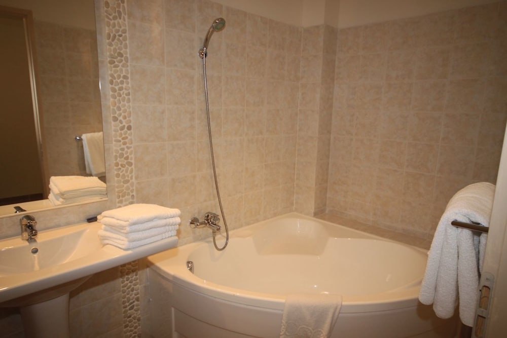 Hotel Costa Rossa 46/47