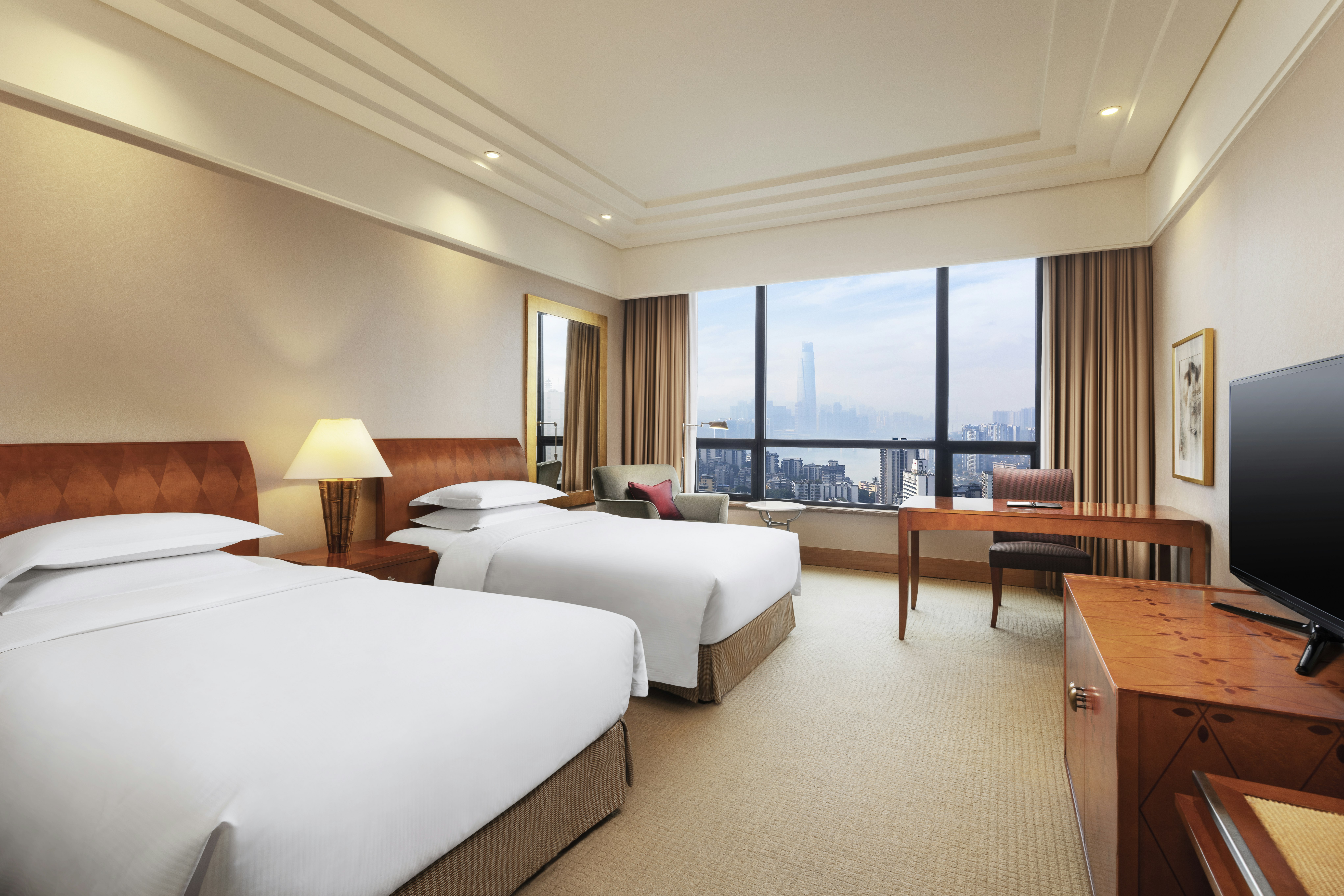 DELUXE, TWIN BEDS