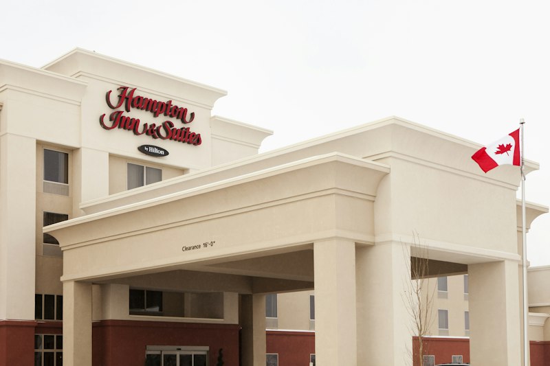 Hampton Inn and Suites by Hilton Lethbridge 1/18