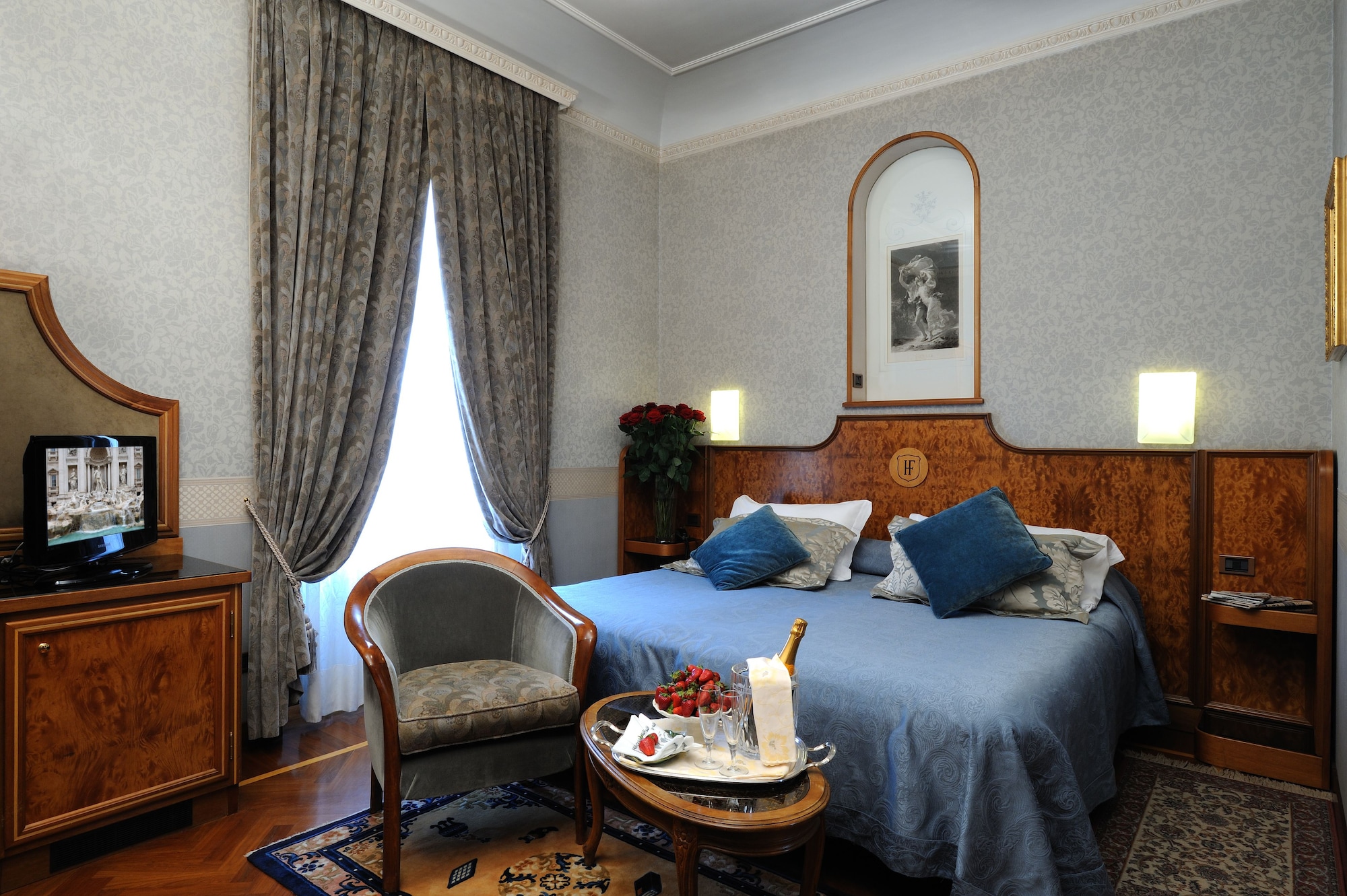 STANDARD, DOUBLE OR TWIN BED