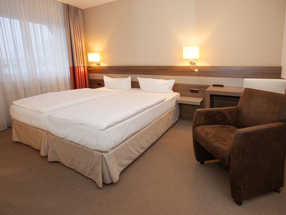 DORMERO Hotel Greifswald 15/50
