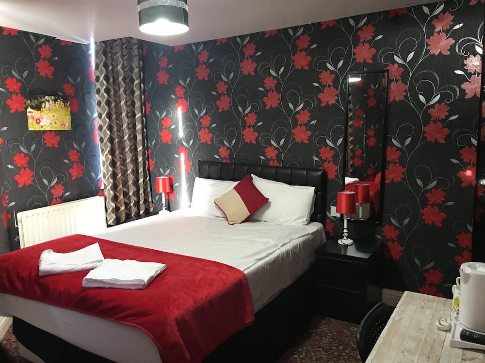 Pacific Inn London Heathrow (ex. Essex Inn Hotel) 8/34