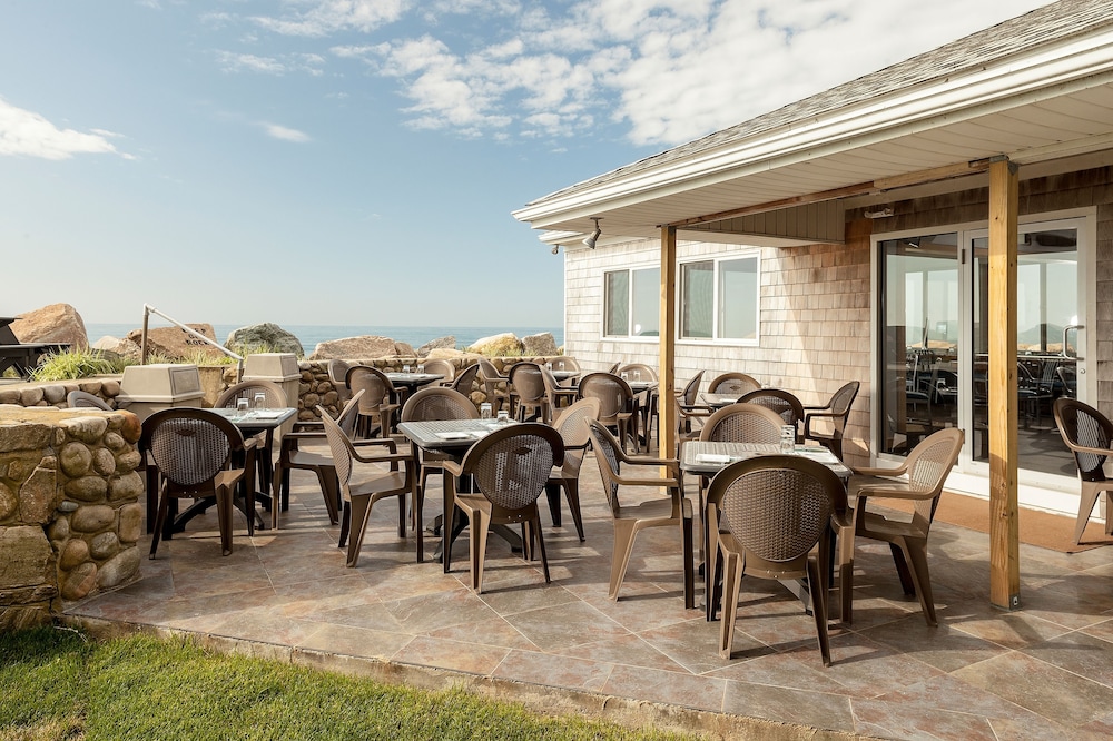 Pleasant View Inn 38/55