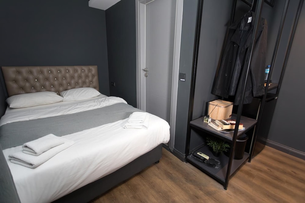 Arkem 2 Hotel 27/66