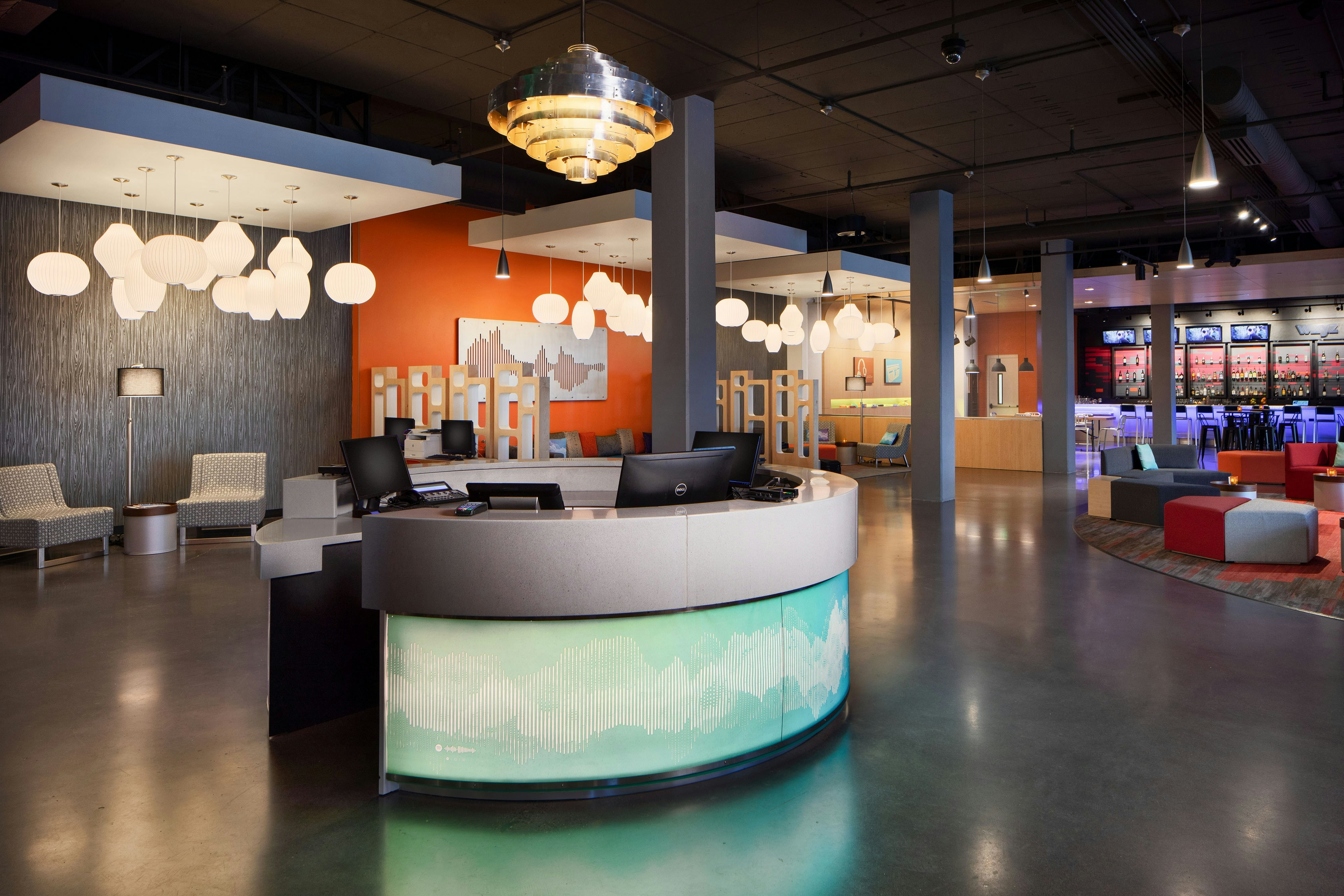 Aloft Seattle Sea-Tac Airport 7/11