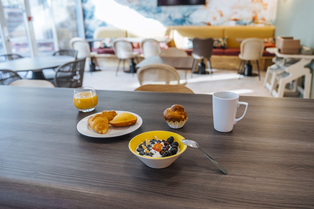 IBIS STYLES ANTIBES 46/71