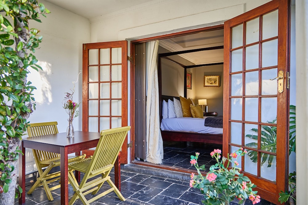 Boord Guesthouse 9/50