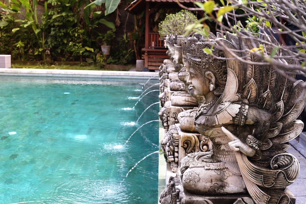 Dewantara Boutique Villa Resort 49/50
