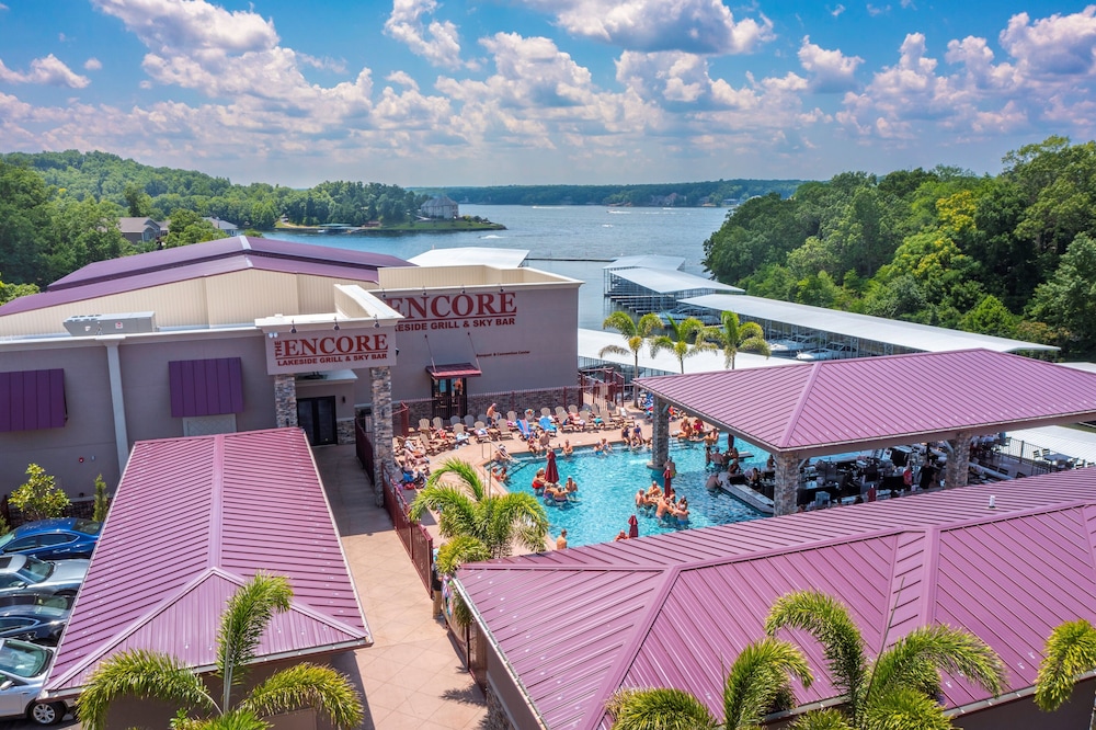 The Resort at Lake of the Ozarks 7/51