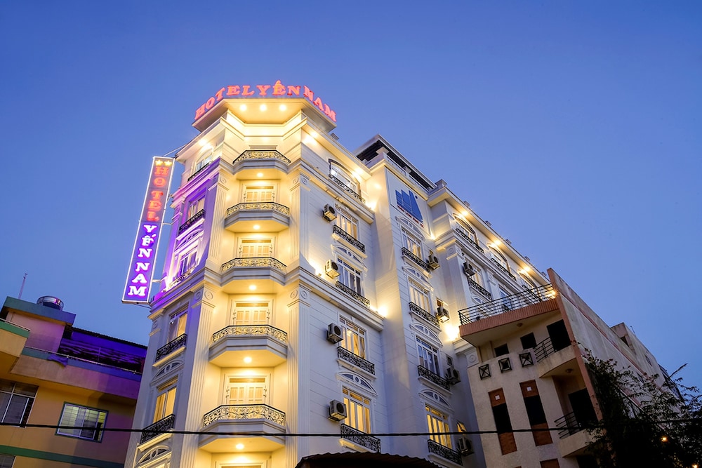 Yen Nam Hotel 3/50