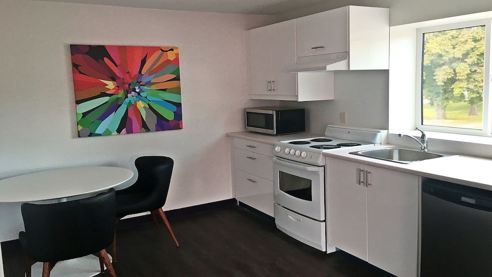 Hotel Zed Kelowna 34/43