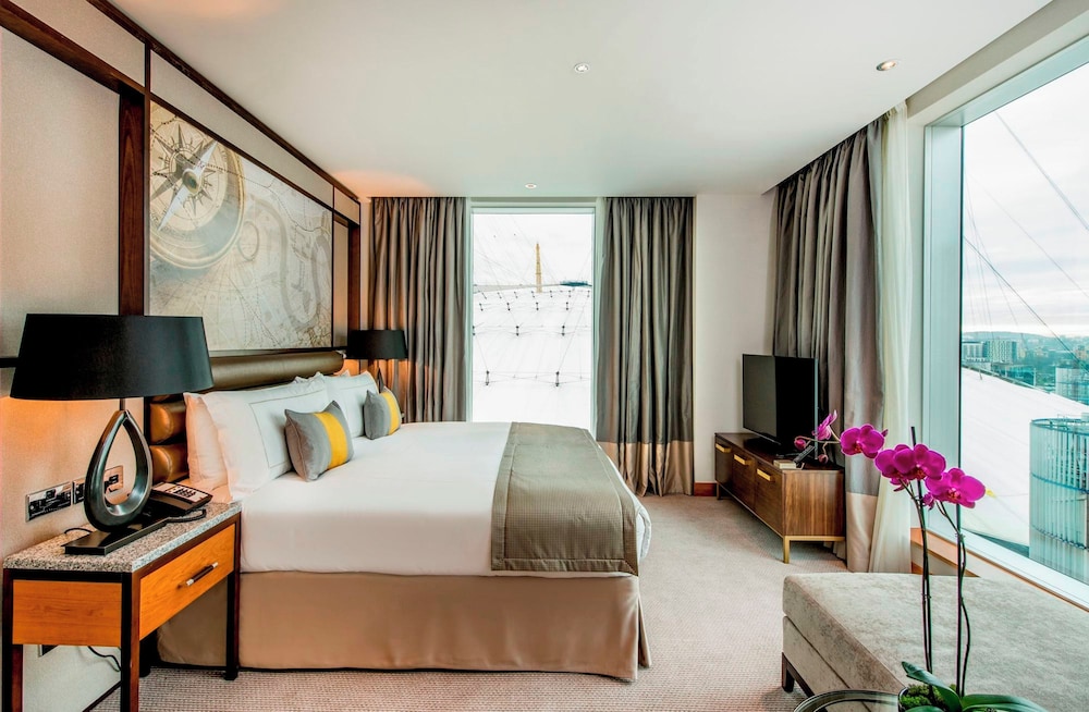 PREMIUM, KING BED