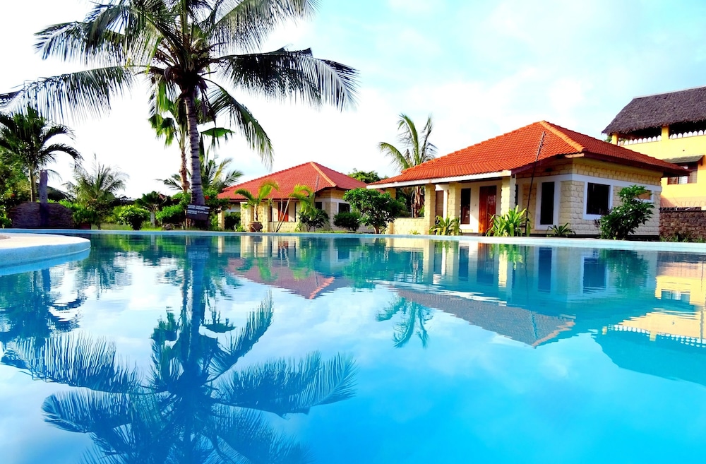 Doric Cottages Diani 8/50