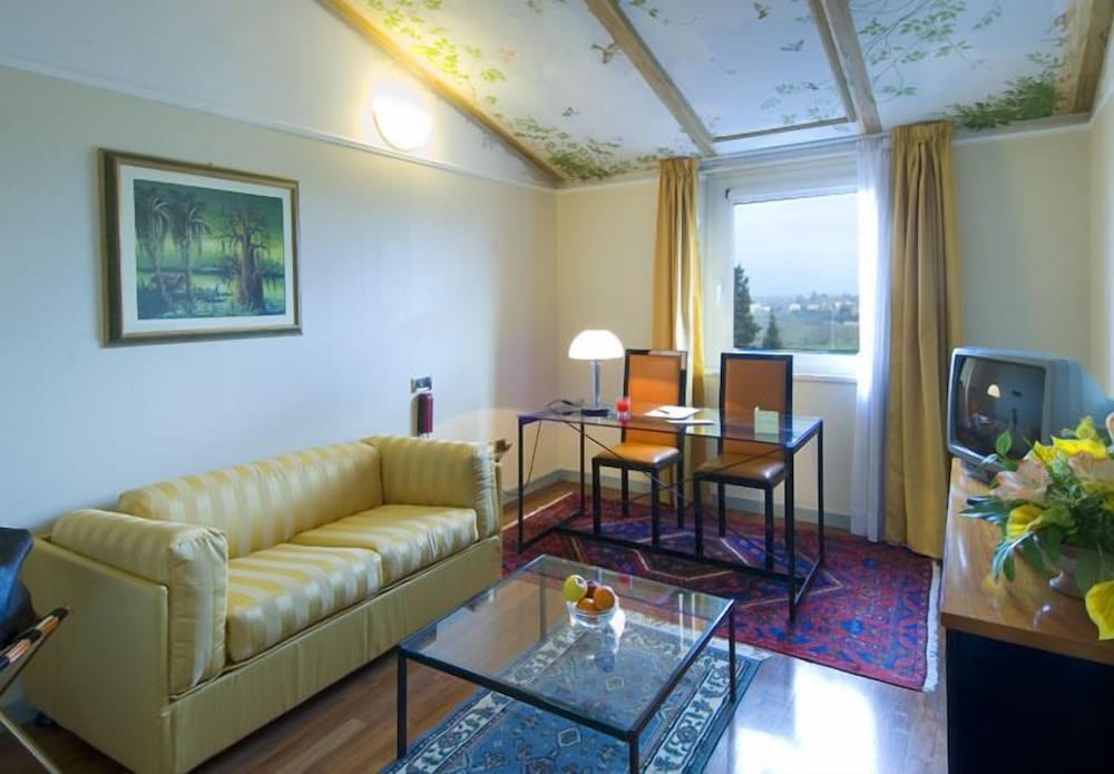 Hotel Della Porta 32/46