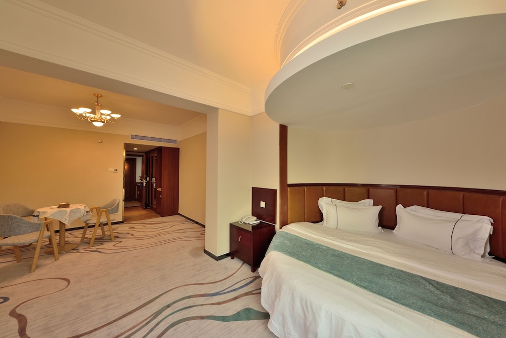 Haijun Hotel 19/50