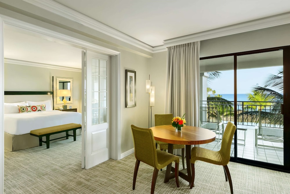 Fairmont Orchid 72/74