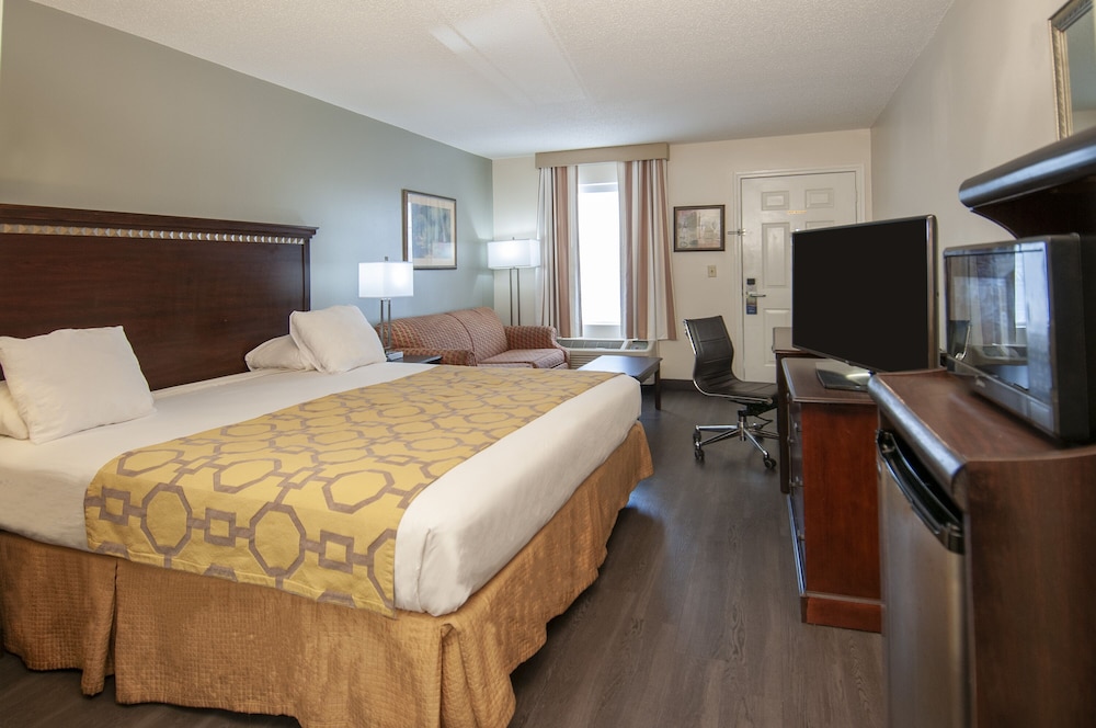 Efficiency, King Bed
