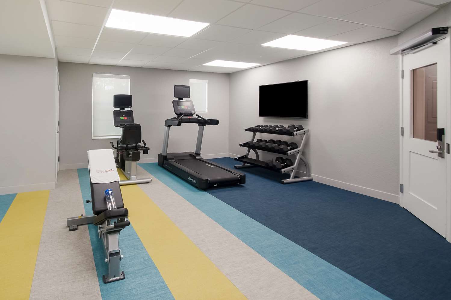 Sonesta Simply Suites Falls Church 7/18
